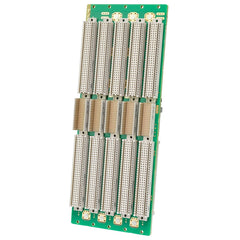 6 HE VME64x 5 Slots mit P0, mit M3/M4 power bolts
