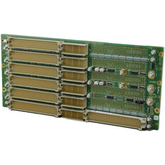 6 HE VME64x 6 Slots mit P0, mit M3/M4 power bolts