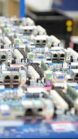 Embedded System Test Rack Eingebettete Computersysteme für 19 Zoll, ATR | Elma Electronic